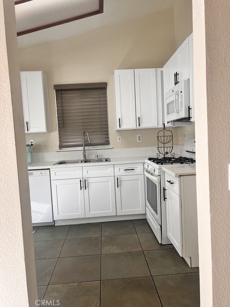 1516 Medallion Court Property Photo 9