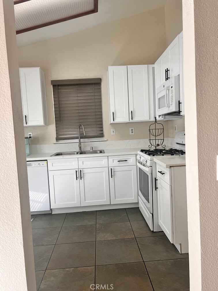 1516 Medallion Court Property Photo 9