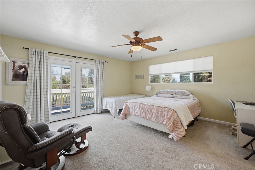2575 Hillside Avenue Property Photo 19