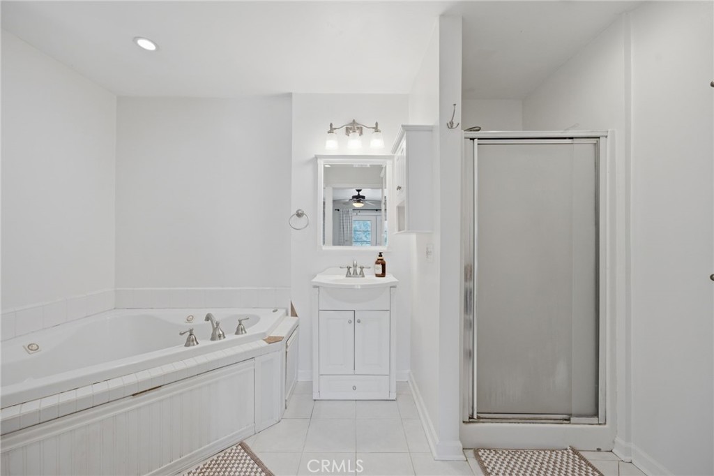 2575 Hillside Avenue Property Photo 24