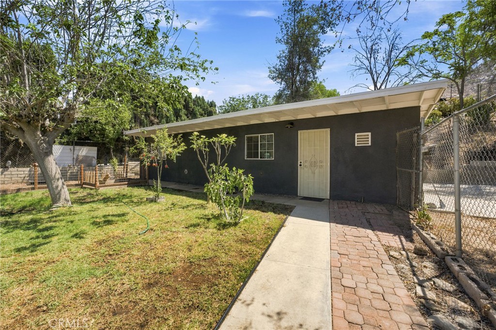 2575 Hillside Avenue Property Photo 32