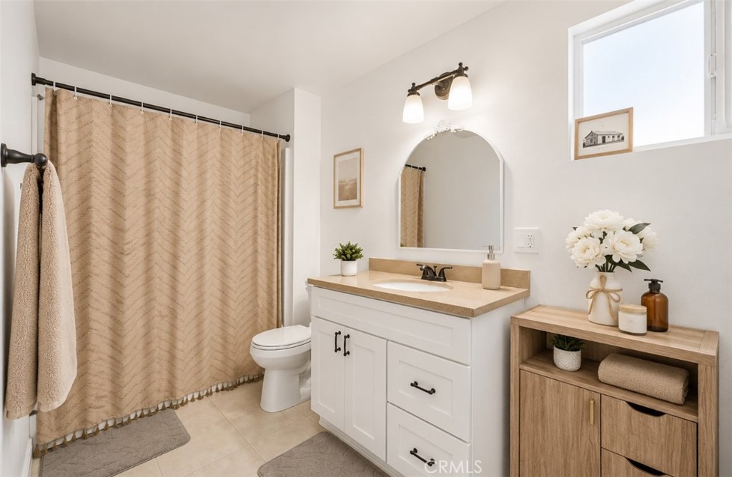 2575 Hillside Avenue Property Photo 35