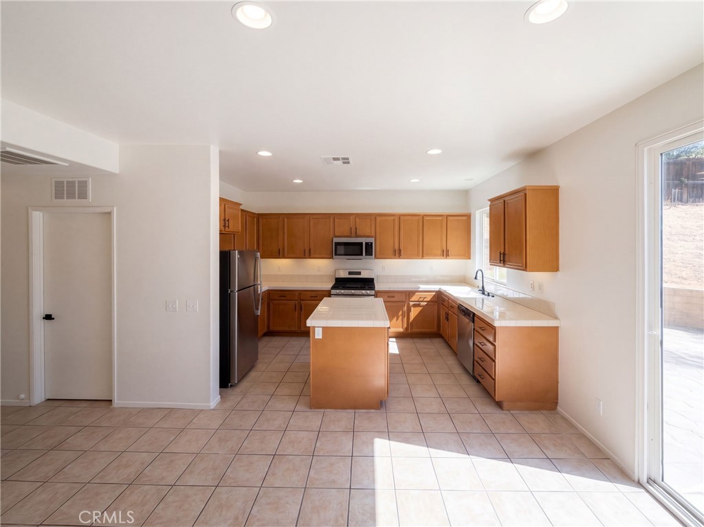 25975 Avenida Classica Property Photo 2