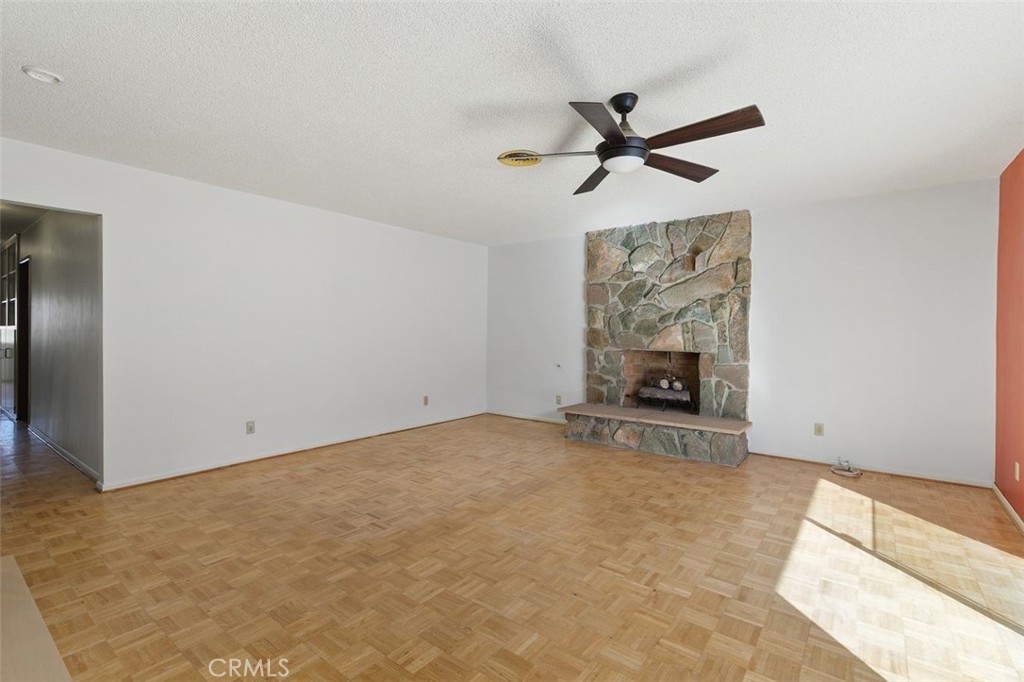 4044 Mt Vernon Avenue Property Photo 10