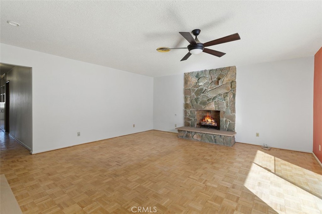 4044 Mt Vernon Avenue Property Photo 11