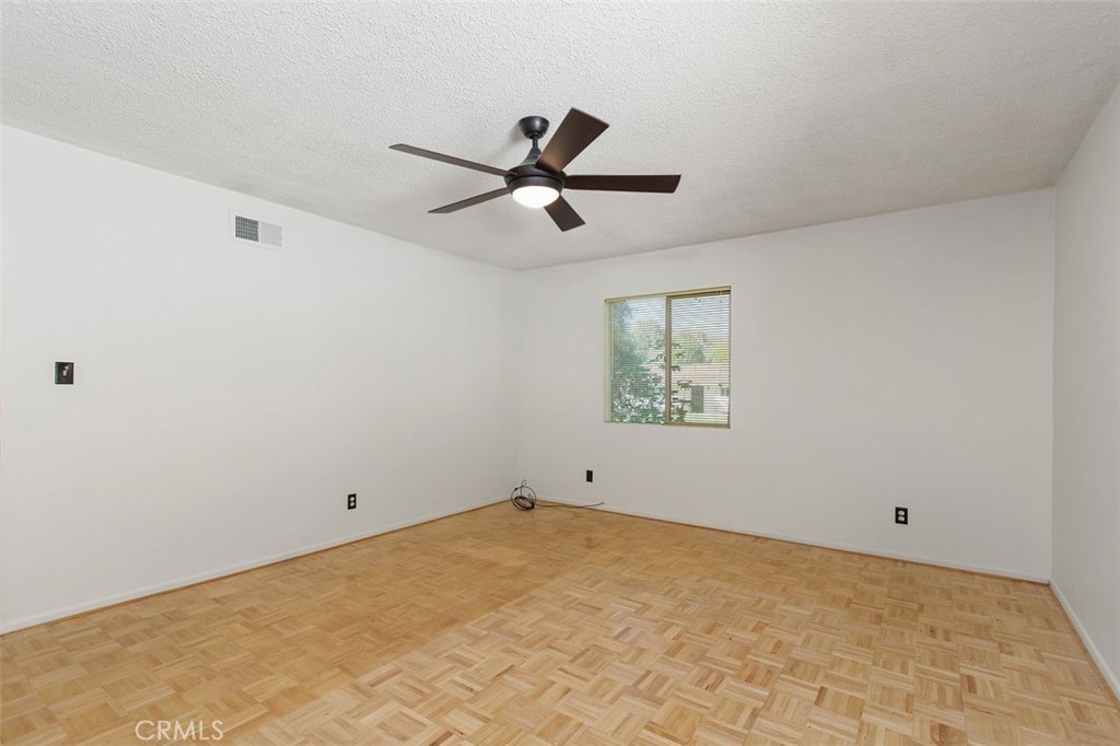 4044 Mt Vernon Avenue Property Photo 29