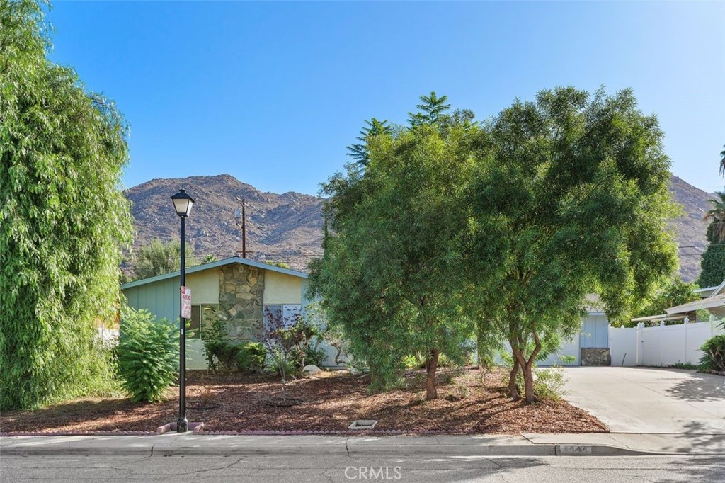 4044 Mt Vernon Avenue Property Photo 44