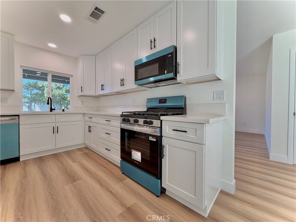 2009 S Plum Avenue Property Photo 7