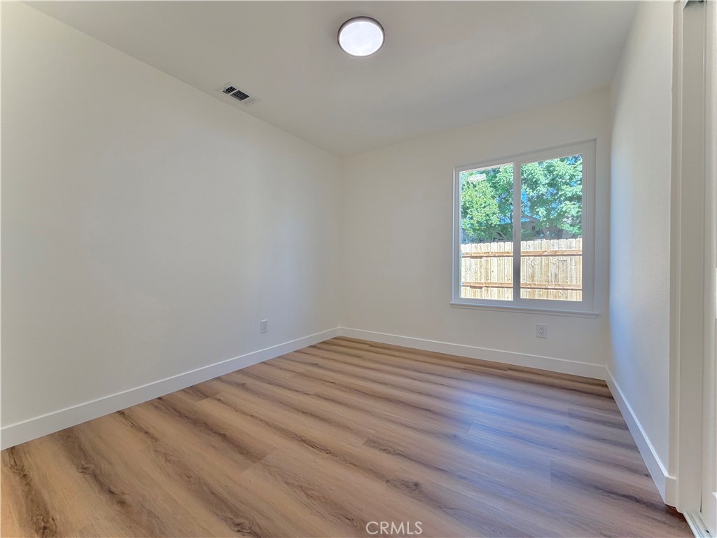 2009 S Plum Avenue Property Photo 12