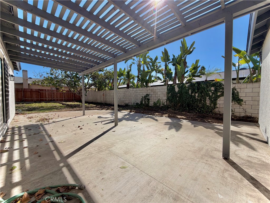 2009 S Plum Avenue Property Photo 18