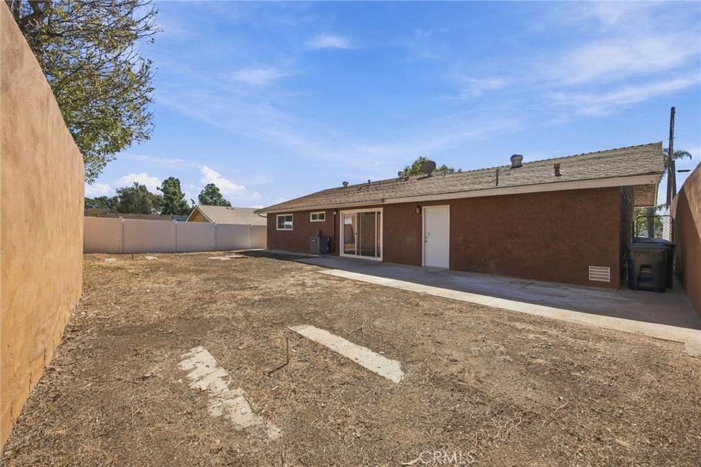 10132 Conejo Property Photo 19