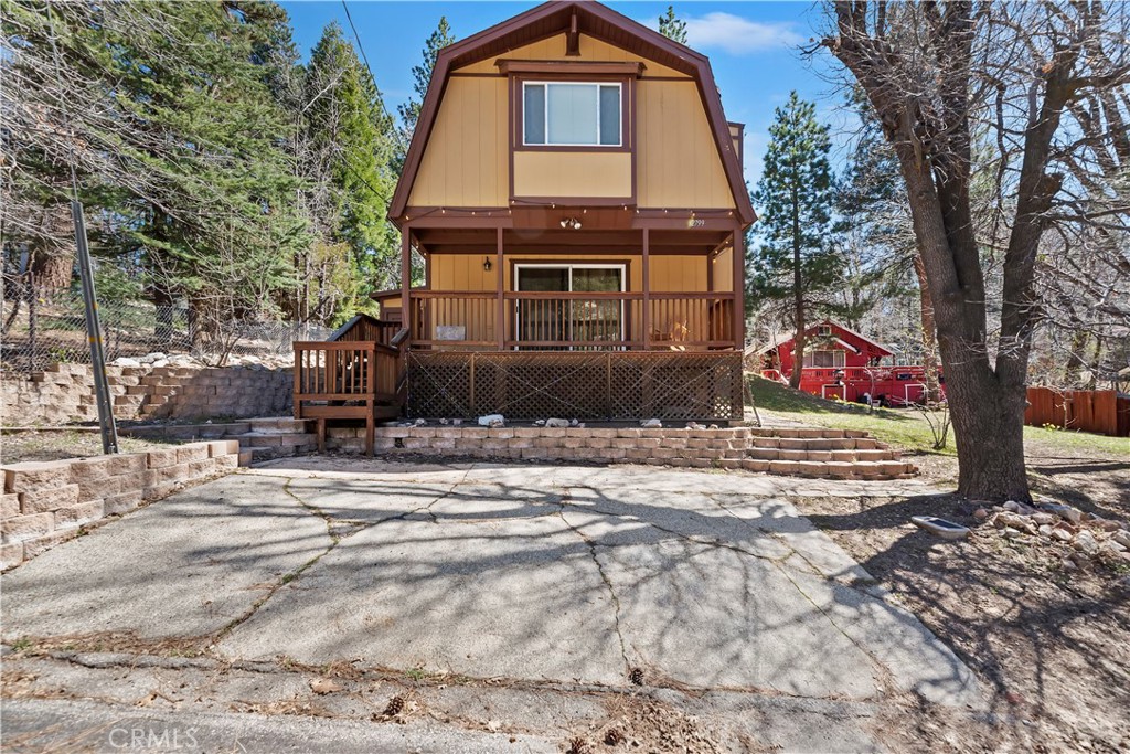 32799 Badger Ln Property Photo 2