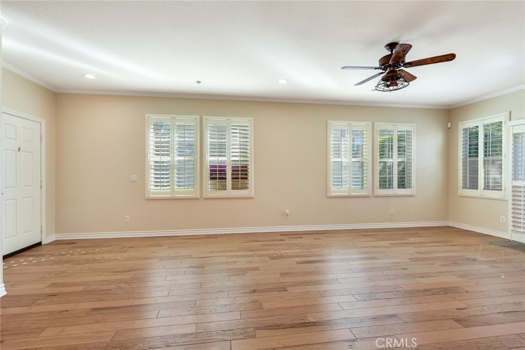 7353 Ellena W 198 Property Photo 8