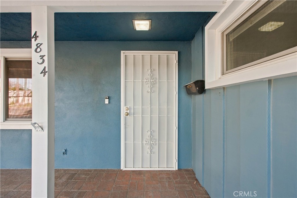 4834 Cliffside Property Photo 11