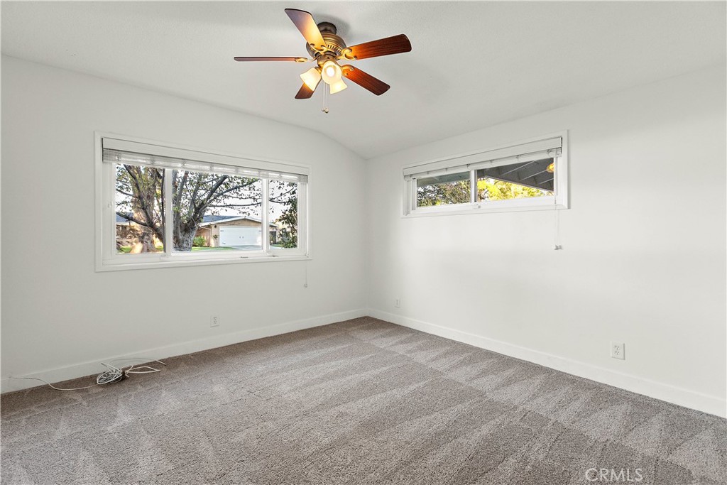 4834 Cliffside Property Photo 29