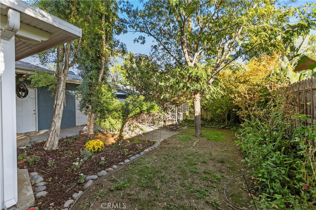 4834 Cliffside Property Photo 44