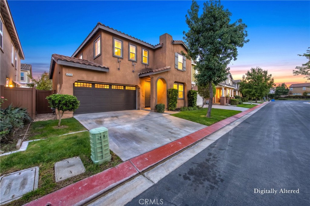 4550 Nicole Property Photo 1