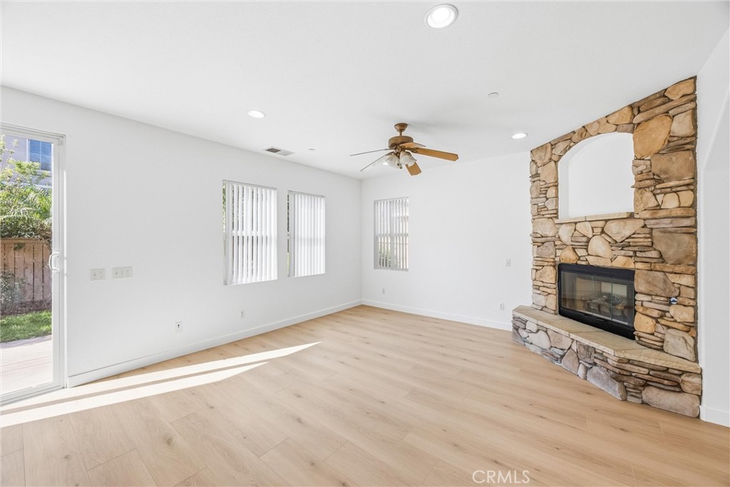 4550 Nicole Property Photo 9