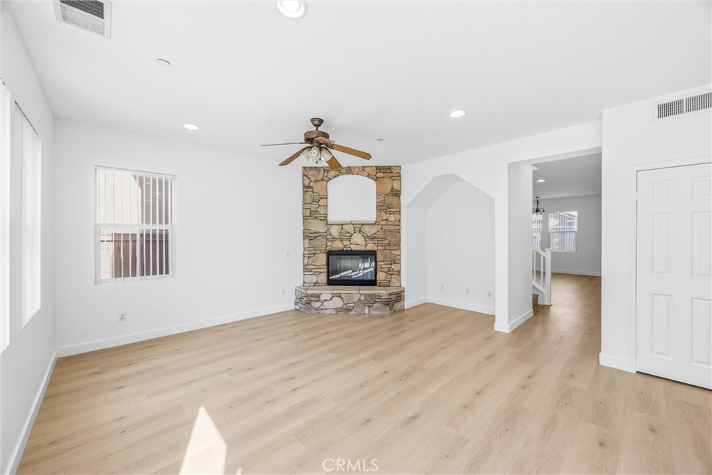4550 Nicole Property Photo 10
