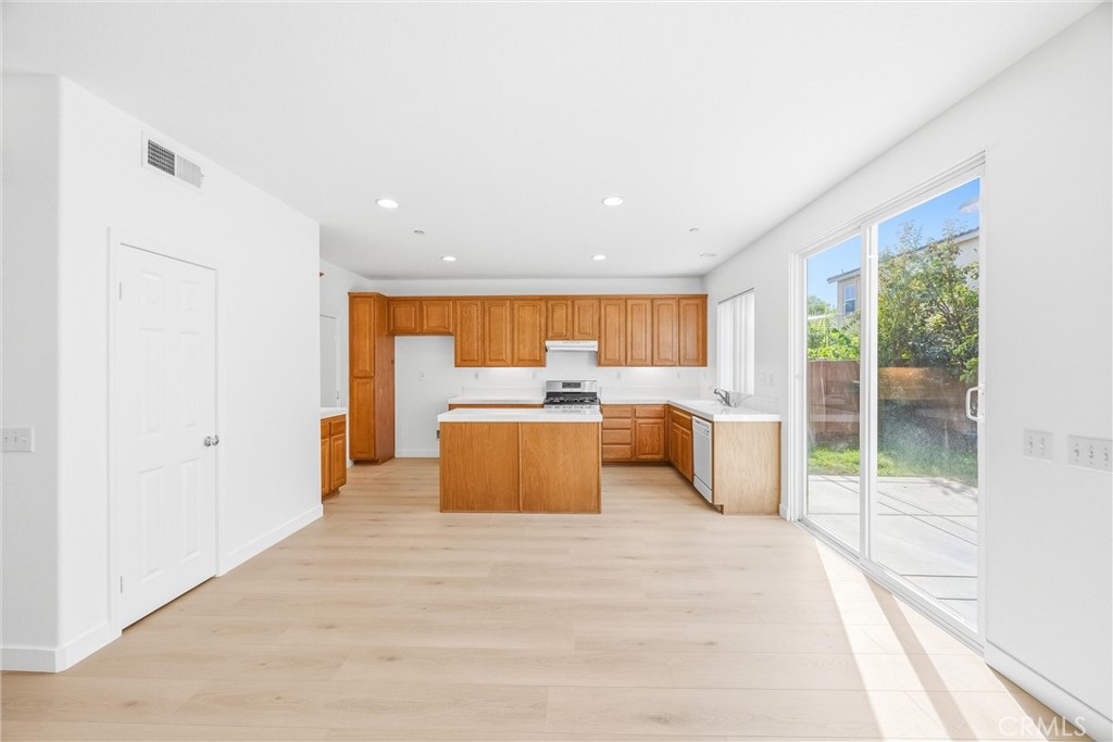 4550 Nicole Property Photo 13