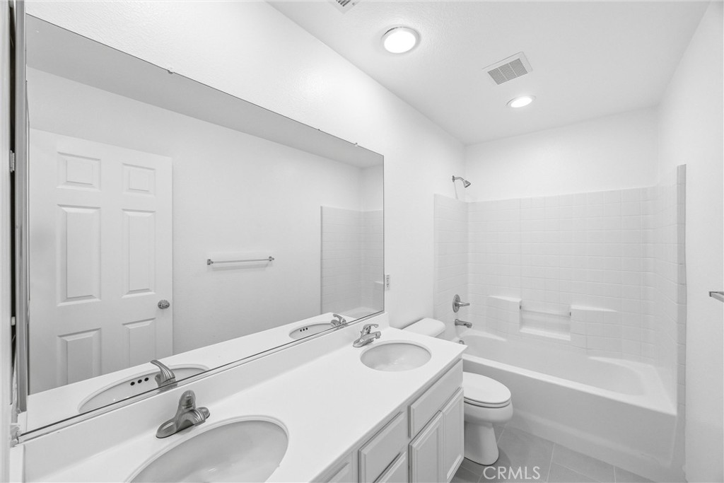 4550 Nicole Property Photo 31