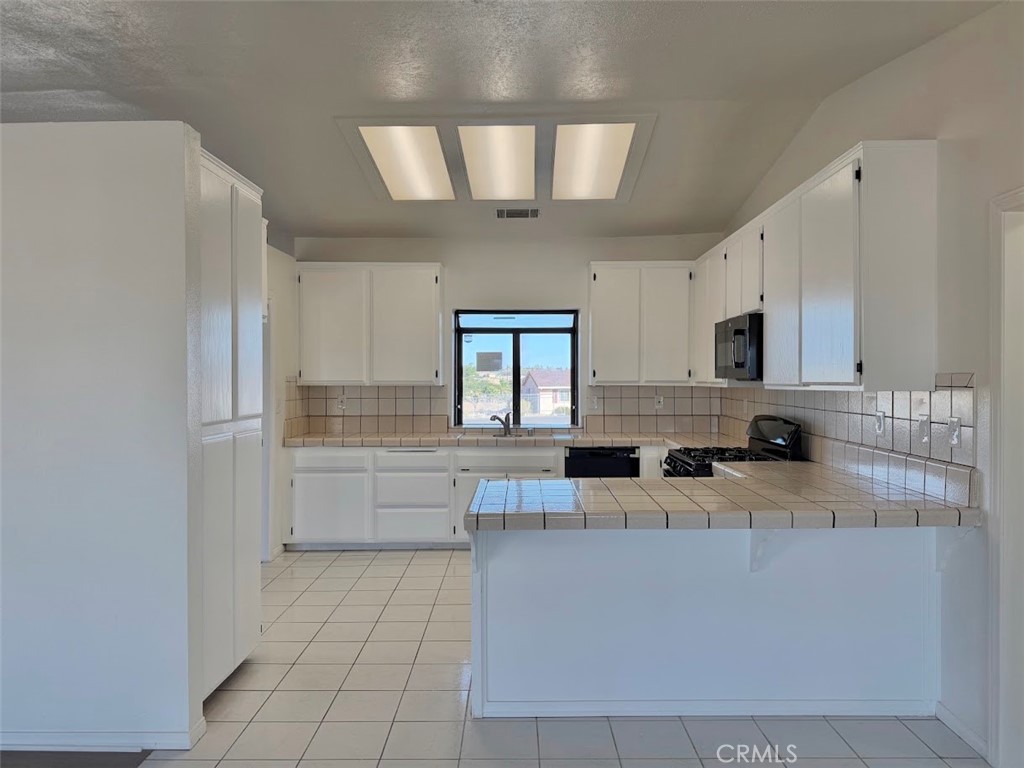 18075 Verano Property Photo 10