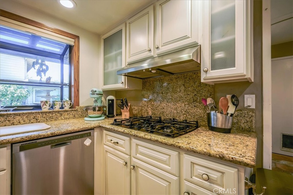 712 Via Zapata Property Photo 15