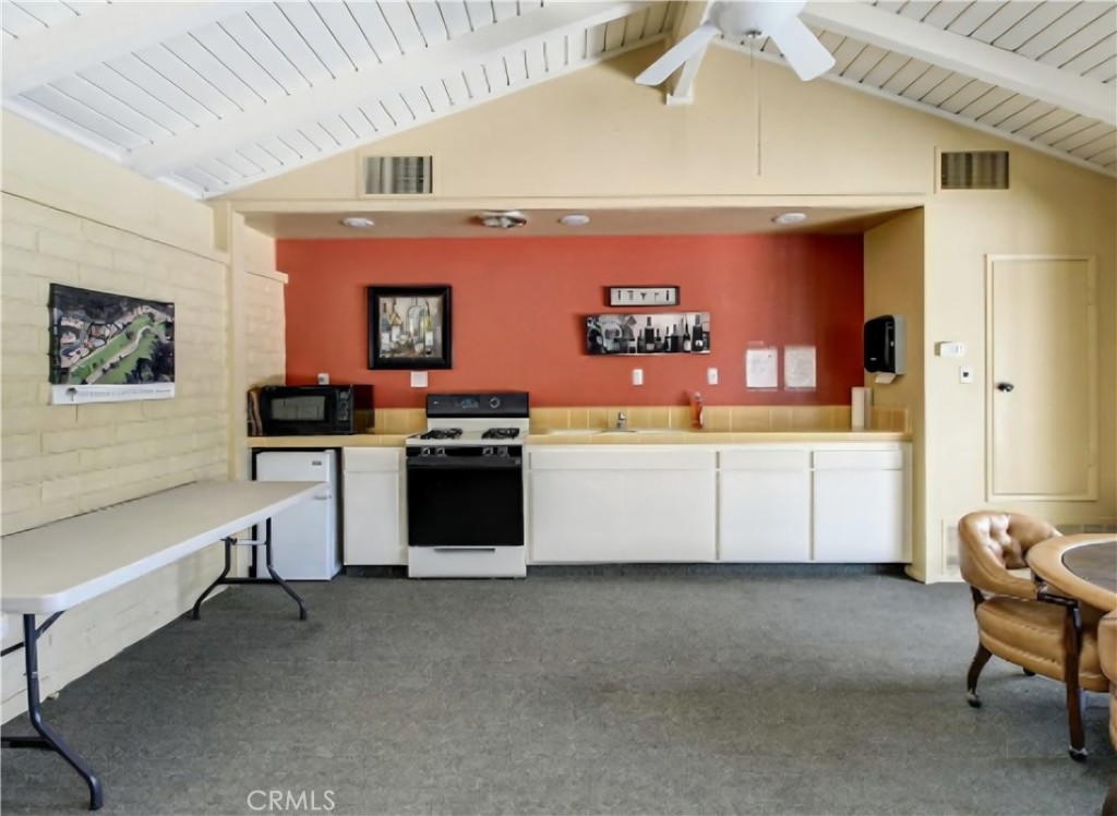 712 Via Zapata Property Photo 38