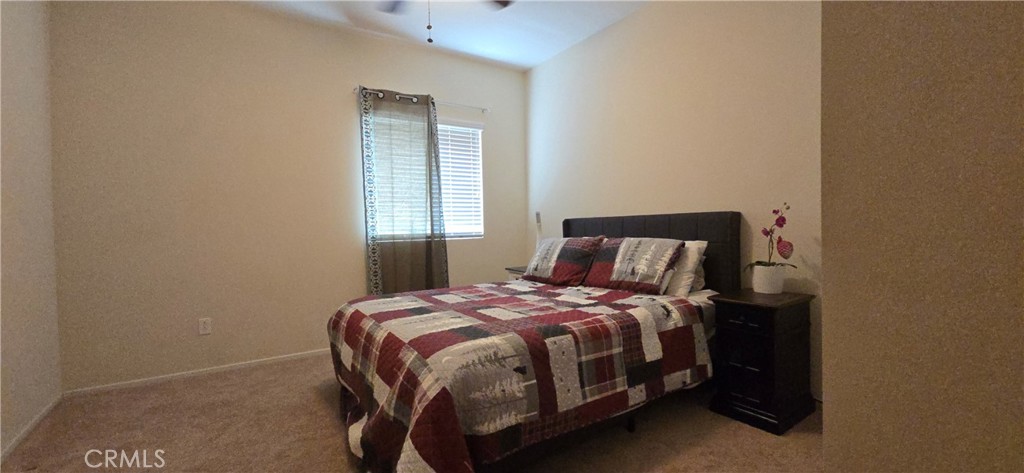 36410 Amateur Property Photo 15