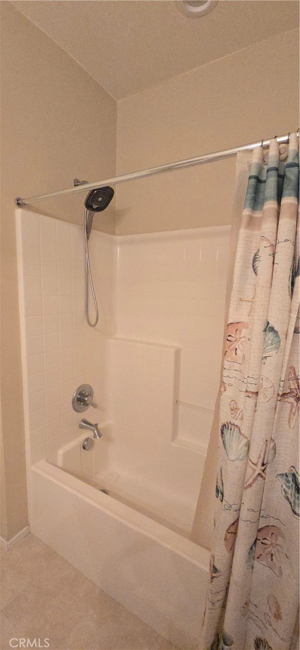 36410 Amateur Property Photo 19