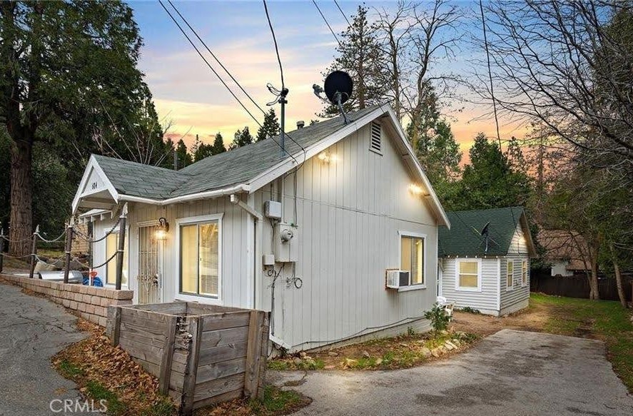 684 Forest Shade Rd Property Photo 1