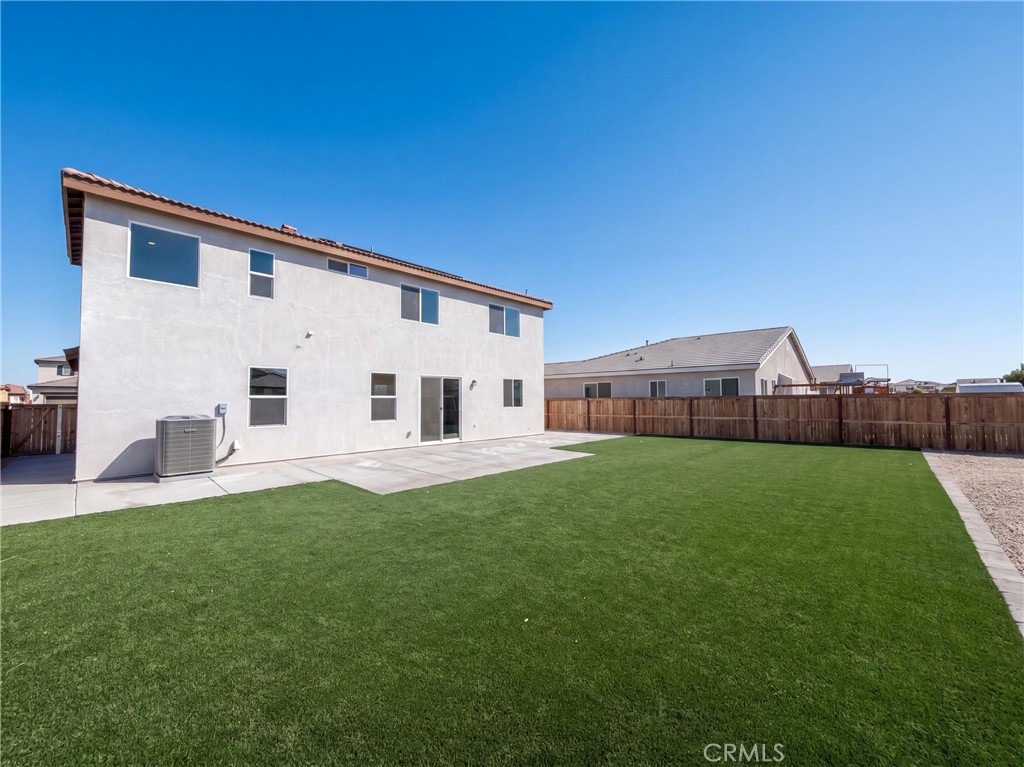 3019 Desert Cloud Property Photo 2