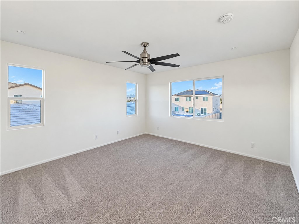 3019 Desert Cloud Property Photo 9