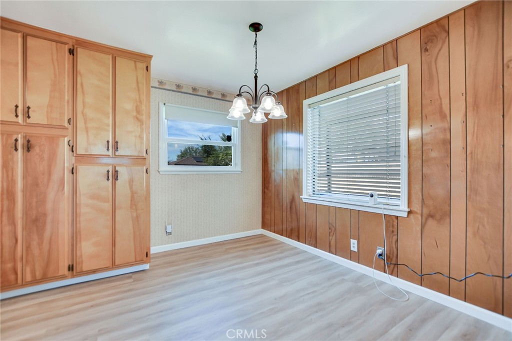 4593 Glen Property Photo 11