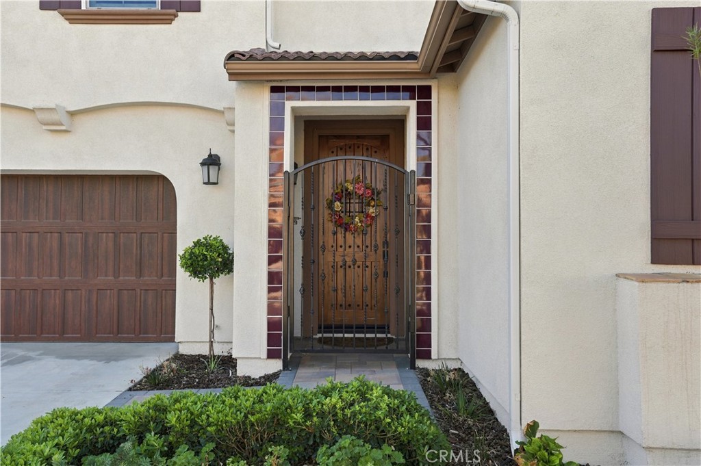 831 Dahlia Property Photo 6