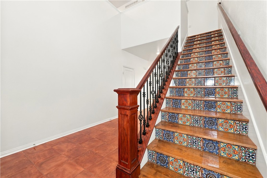 831 Dahlia Property Photo 10
