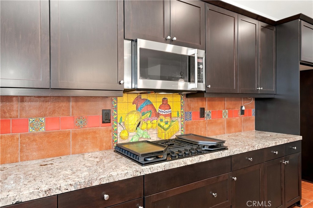 831 Dahlia Property Photo 27