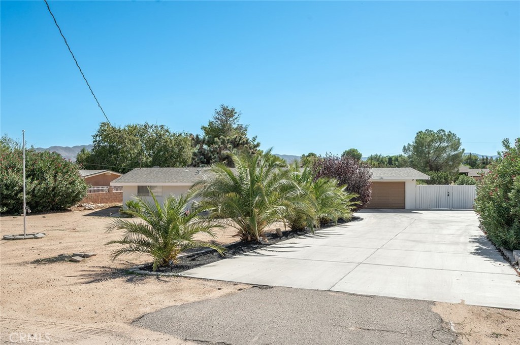 16575 Ash Street Property Photo 3