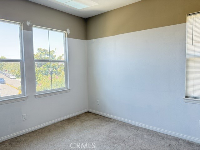 14559 Norfolk Avenue Property Photo 13
