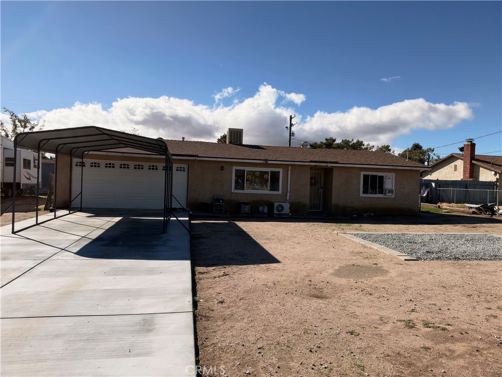 14737 Yucca Property Photo 1