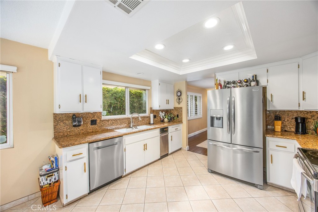 2401 Northmoor Property Photo 16