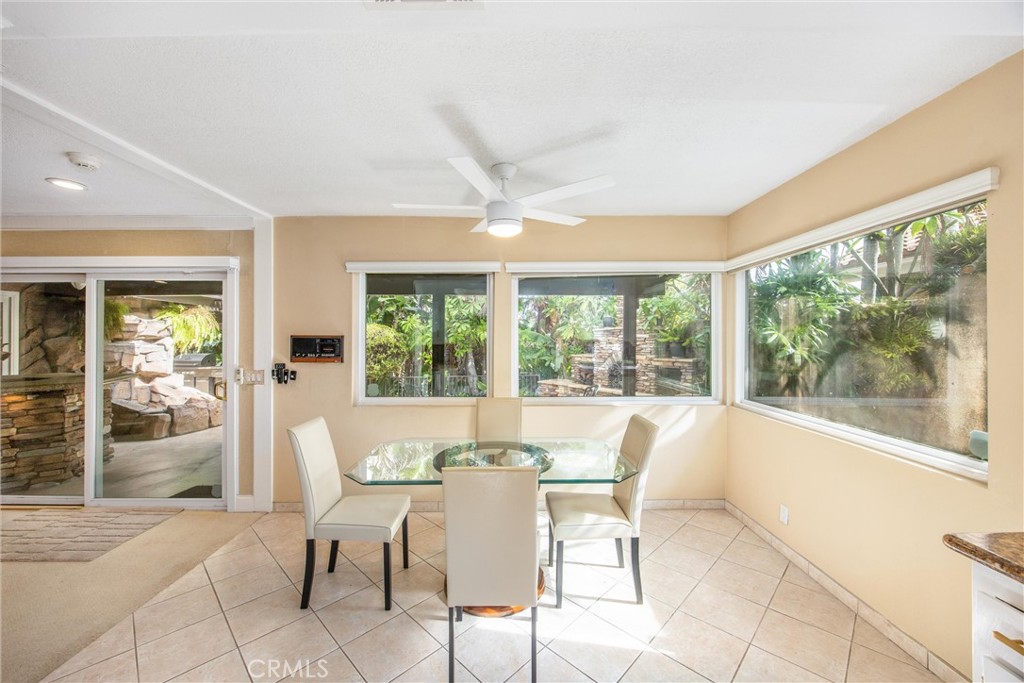 2401 Northmoor Property Photo 18