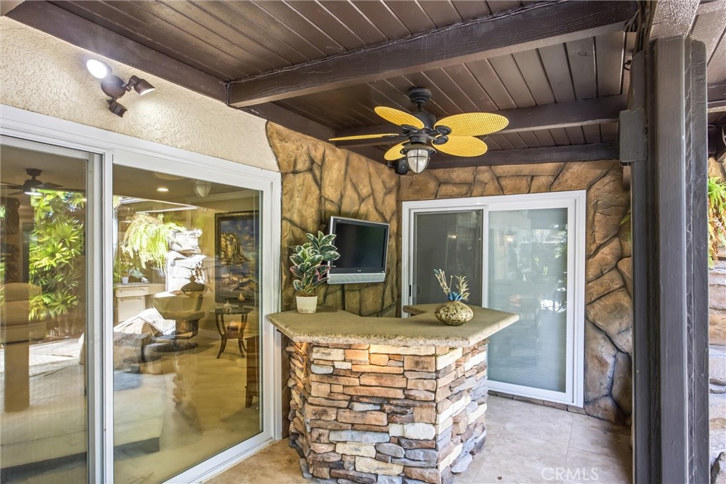 2401 Northmoor Property Photo 39