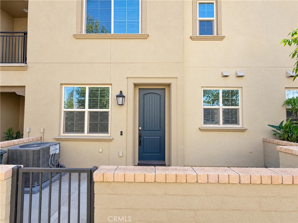 125 Lantana Property Photo 1