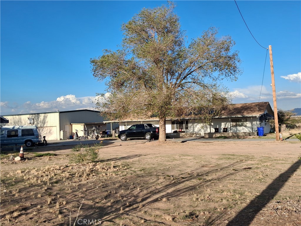 19315 Us Highway 395 Property Photo 2