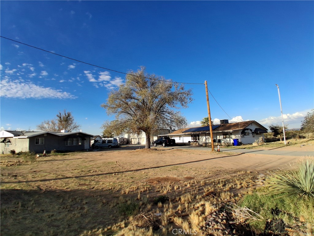 19315 Us Highway 395 Property Photo 3