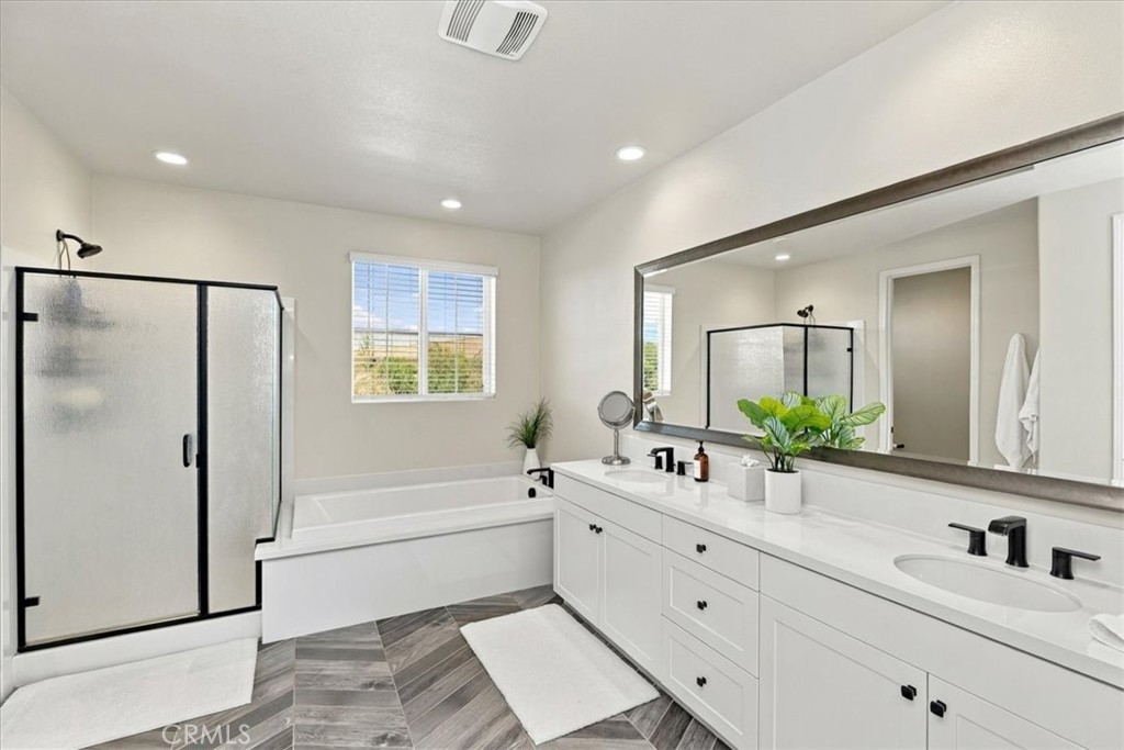 1173 Matterhorn Property Photo 32
