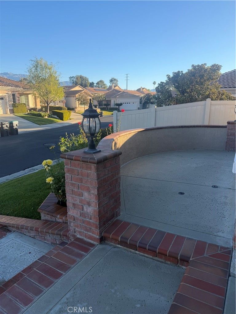 6140 Solama Way Property Photo 3
