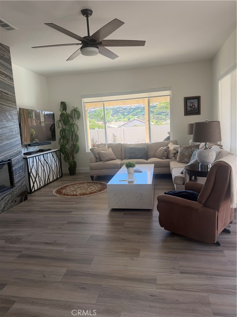 6140 Solama Way Property Photo 13