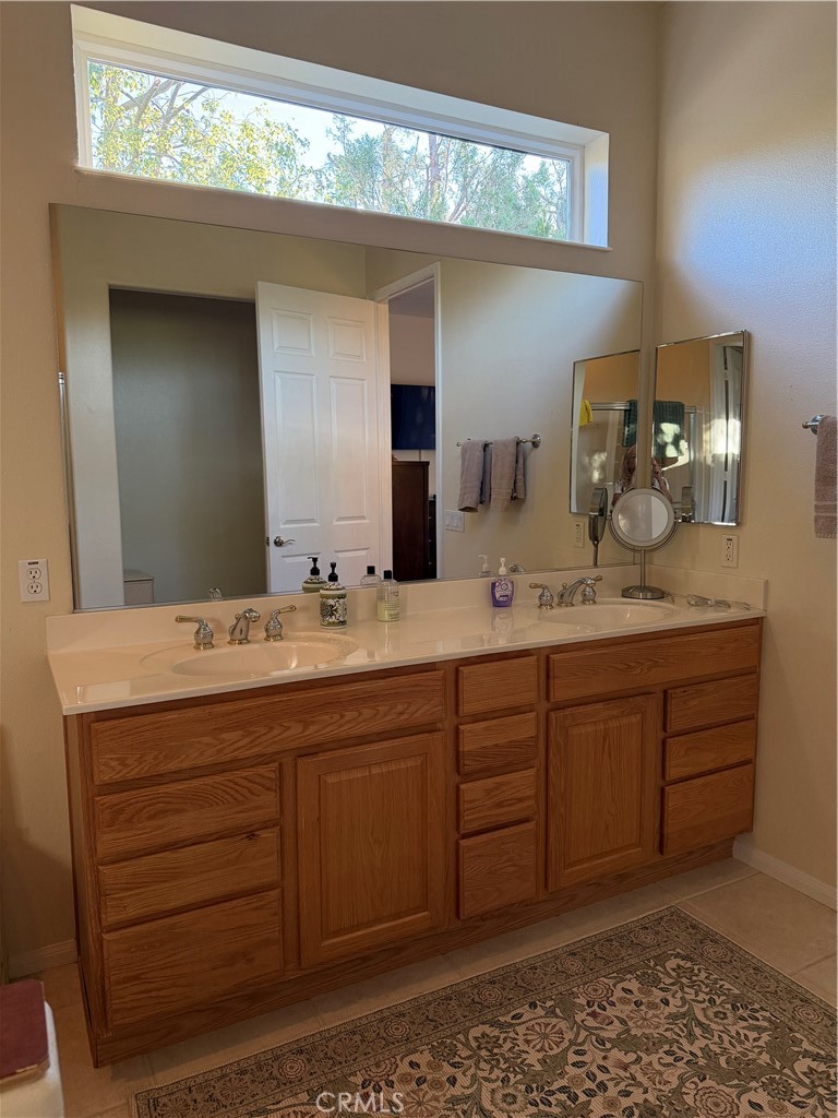 6140 Solama Way Property Photo 26